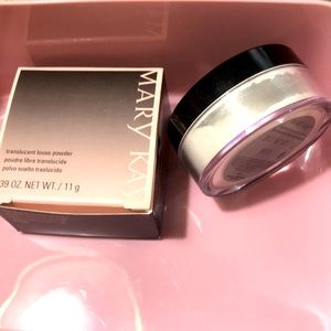MK Translucent loose powder!